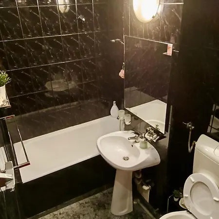 Arcom Apartment *