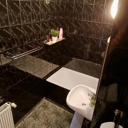Arcom Apartment *